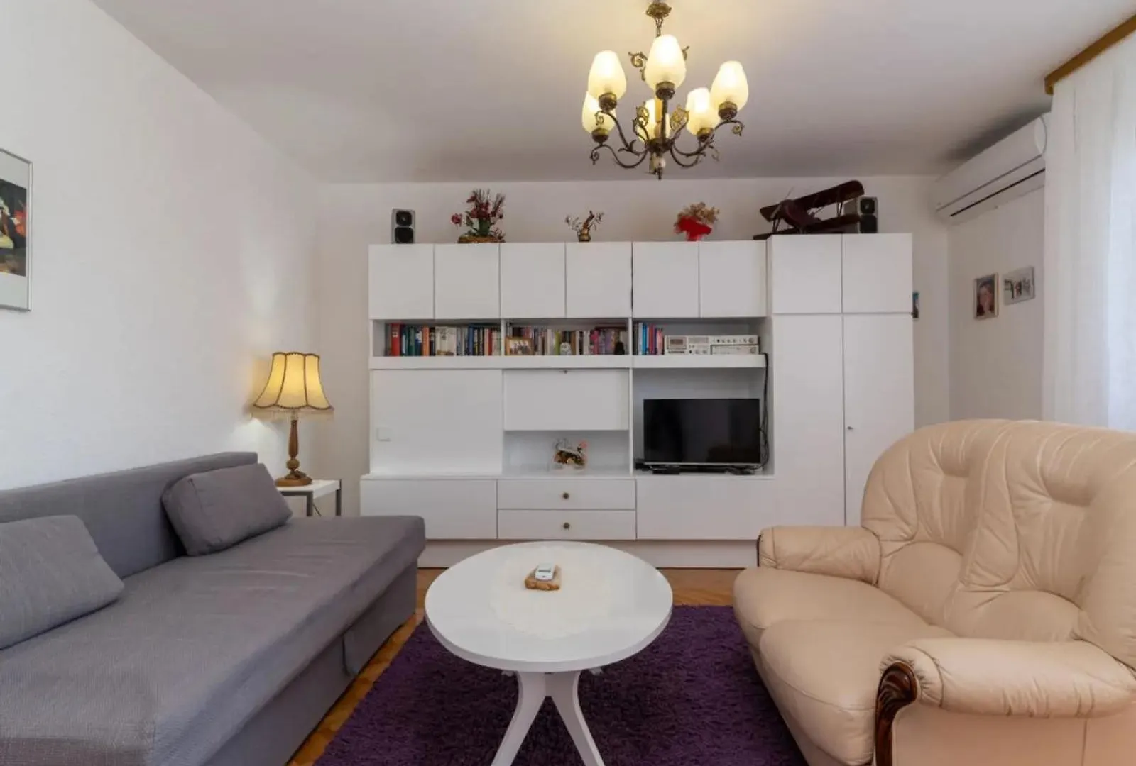 Ferienwohnung Melita Und Lara Trogir Apartamento