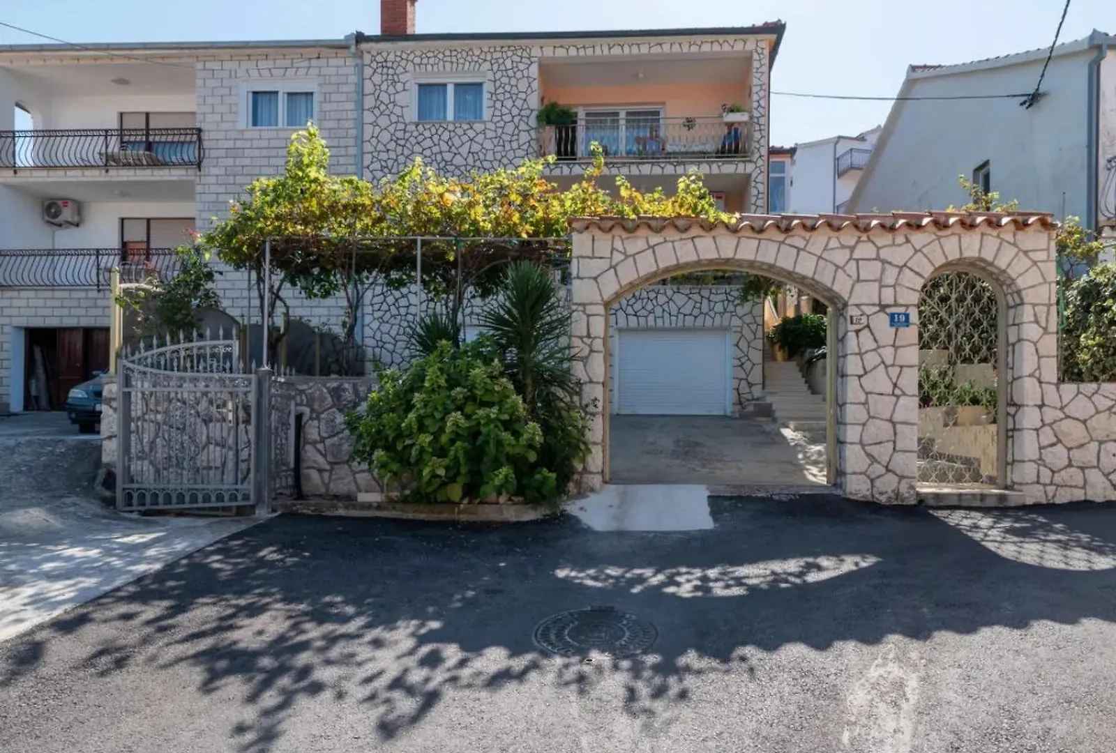 Ferienwohnung Melita Und Lara Trogir 0*,  Croatia